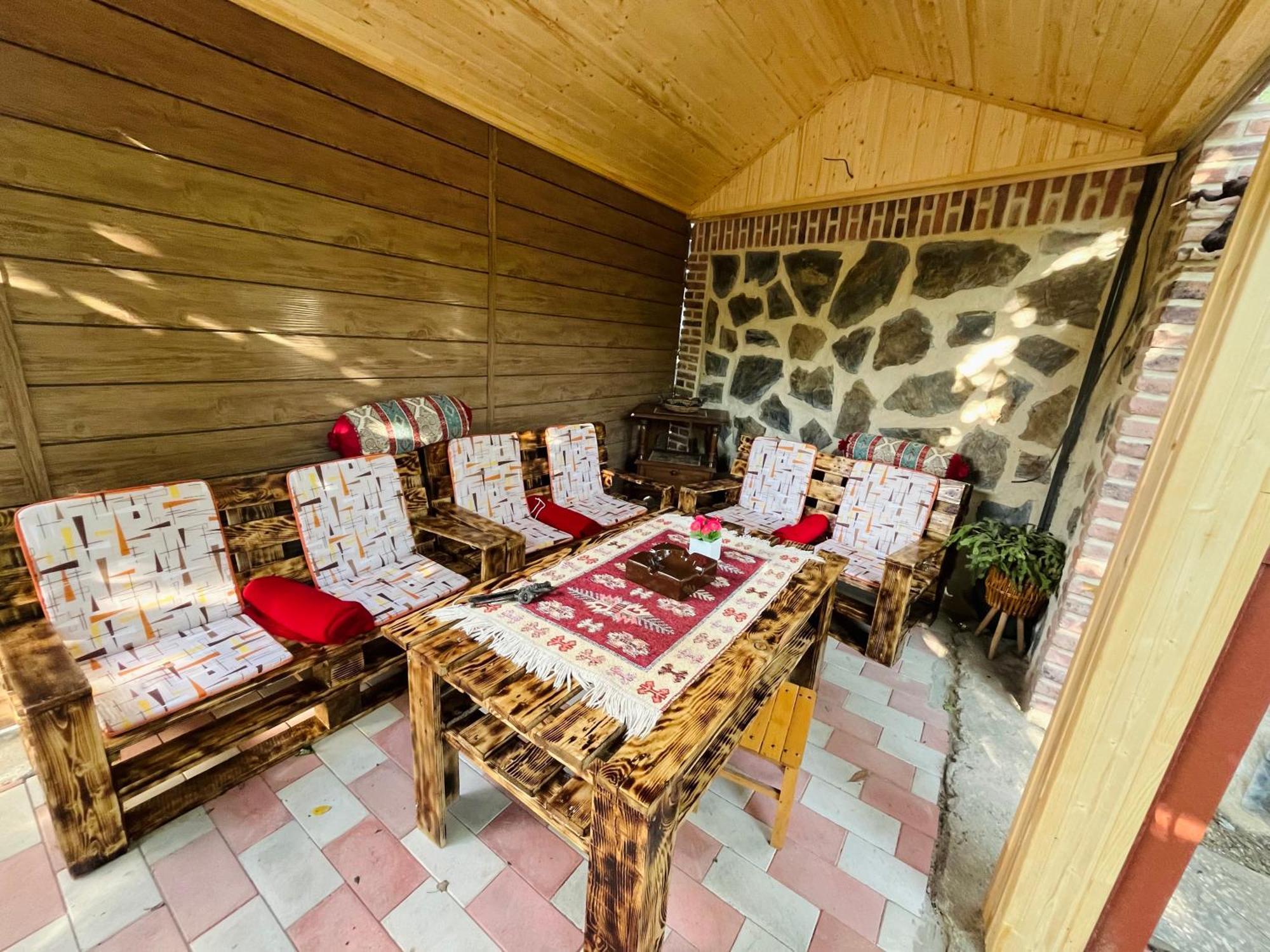 Guest House Poligloti 텔라비 외부 사진